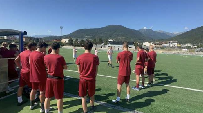 Cade in casa la Juve Domo, sconfitta 4-1 dall Ivrea, ora in testa al Campionato