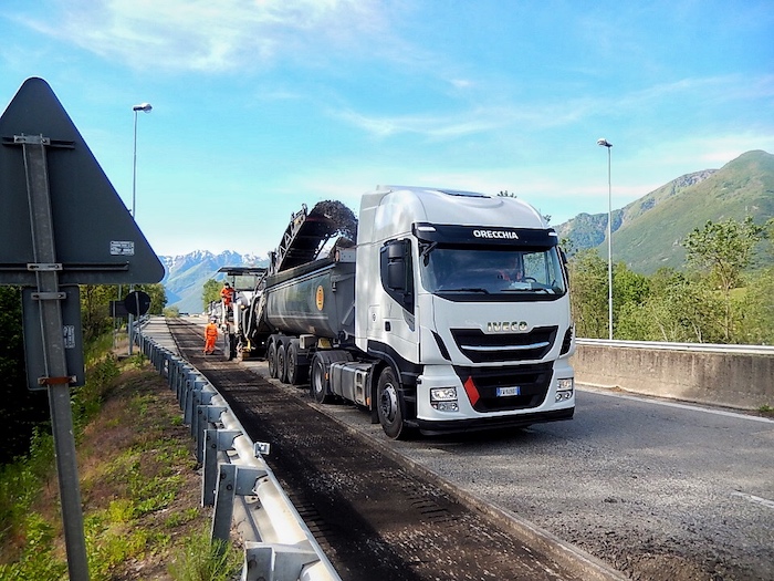 Statale dell'Ossola: da martedì lavori sulla carreggiata sud, chiuso lo svincolo di Pieve, istituito un doppio senso  