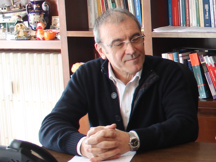 Emodinamica a Domo, De Magistris attacca Bernardino Gallo: non si attribuisca meriti non suoi 