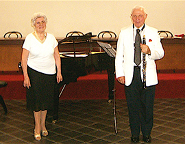 Concerto per pianoforte e clarinetto sotto le stelle al Calvario domese con Bracchi e Magliocca