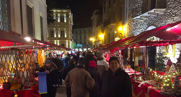 Grande soddisfazione per i Mercatini, venduti 1.000 panini, 350 kg di castagne e 400 litri di vin brulè