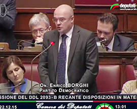 corta borghi aula discussione