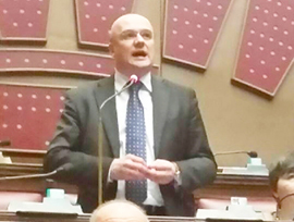 corta borghi discorso aula