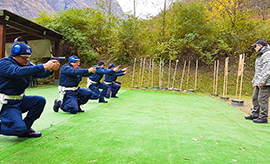 b polizia municipale domo pistole tiro