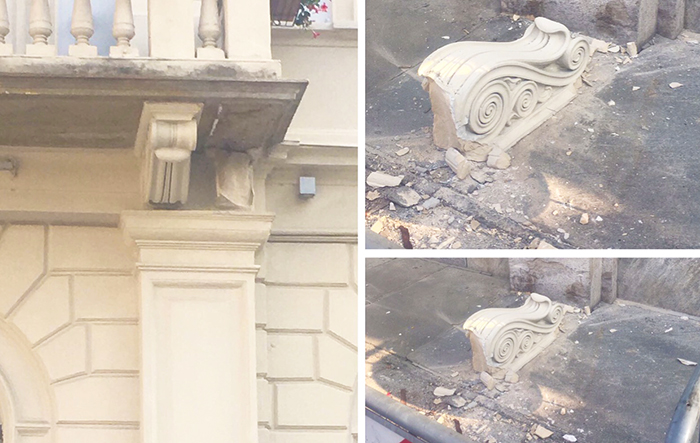 Domo perde pezzi. Mensola si stacca dal balcone del sindaco e cade in terra. Nessun ferito