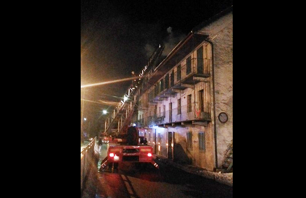 incendio canna pieve natale 17