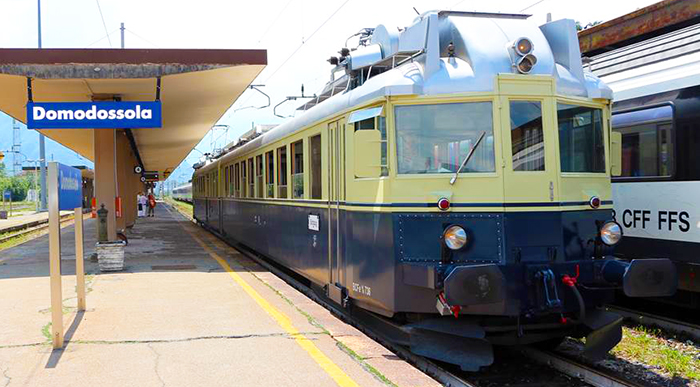  Sempre più turisti svizzeri a Domo: la storica "Freccia blu" di Bls sulla tratta del Trenino Verde delle Alpi. Foto