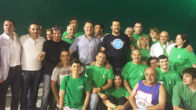 Il popolo della Lega Nord Vco accoglie Matteo Salvini – video e fotogallery