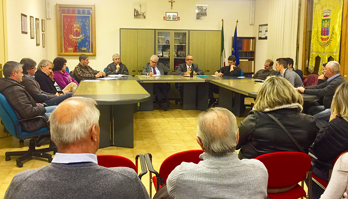 Tutti trasferiti nel torinese i profughi che erano a Re