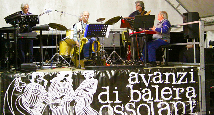 Mezzo secolo di musica da ballare. Al Trocadero serata con gli Avanzi di Balera