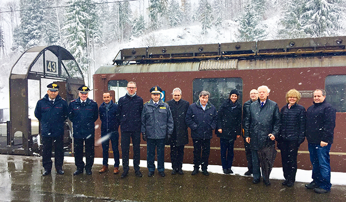  Incontro trasfrontaliero tra le forze dell’ordine per la gestione del trasporto auto sul Sempione