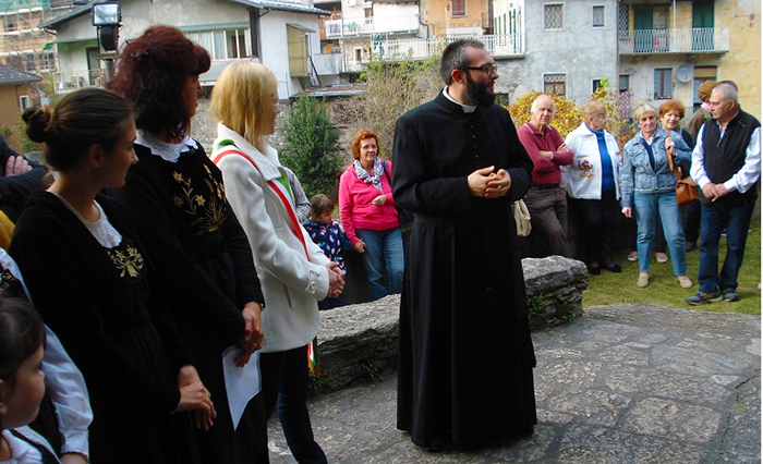 Don Fabrizio Cammelli si è insediato a Pontegrande. Fotogallery