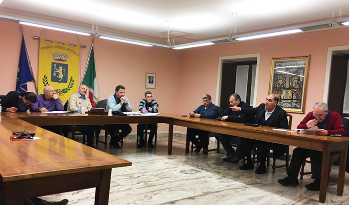 Crevola approva le variazioni di bilancio, critica la minoranza: "Introiti centaline per diminuire le tasse"