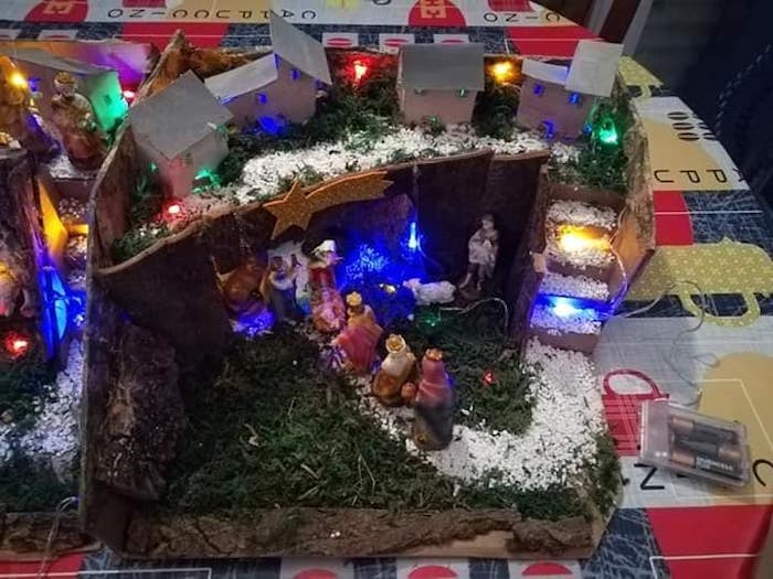 Rumianca: acceso il presepe realizzato dai ragazzi delle frazione di Pieve