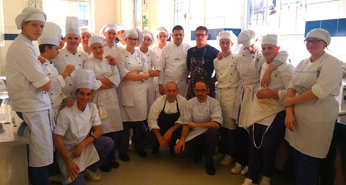Master Class degli Chef, ed ex studenti, Zanga e Garanzini all’alberghiero Rosmini. Video