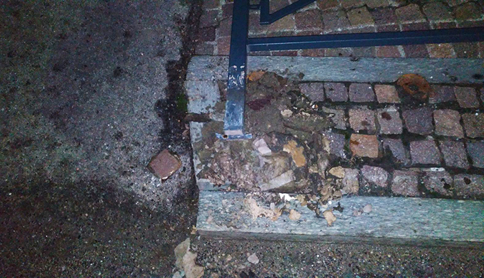  Calci e pugni. Due svizzeri vandali a Crevola, denunciati per danneggiamento aggravato e ubriachezza