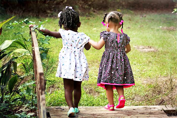 Oggi Giornata dell'amicizia: strada per la felicità