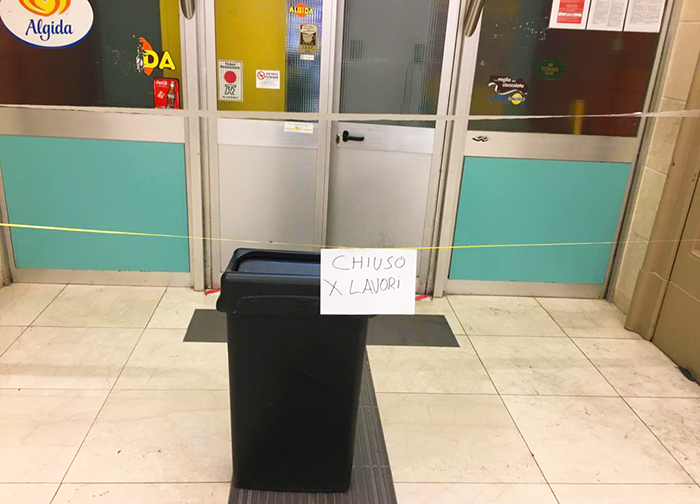 Controlli al Buffet della stazione, che resta chiuso per lavori
