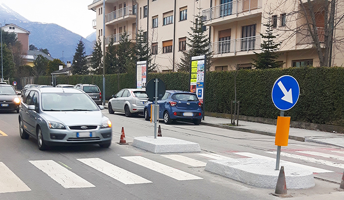 Lavori nelle strade domesi, critiche dal Pd: “Più il danno che il guadagno”