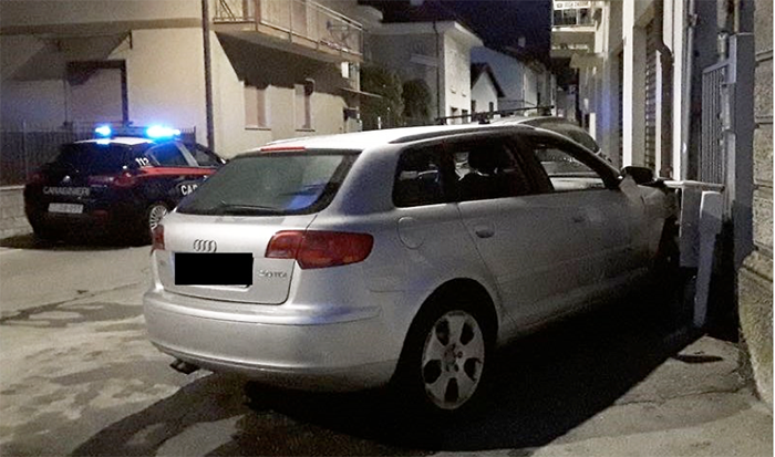 Tre volte superiore alla media il tasso d'alcool della protagonistra dell'incidente alla Cappuccina. Via la patente
