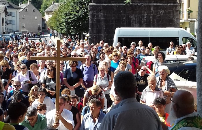 Il pellegrinaggio di C.L a Re: fede e partecipazione 