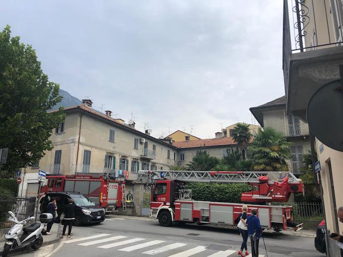 Domo: allarme per un anziano, arrivano i vigili del fuoco ma lui era uscito -Foto 