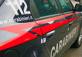 b carabinieri scritte auto fianco