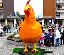 corta palio galline villa
