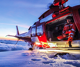 corta elicottero rega notte neve