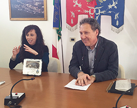 corta melissa aragonesi perugini