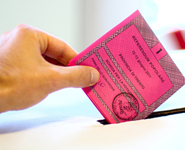 corta elezione scheda urna