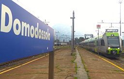 corta bls treno stazione