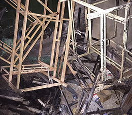 corta tavolini incendio barboss