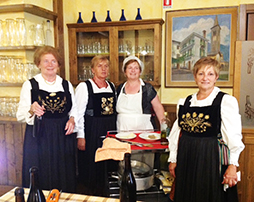 corta bannio donne costume folk festival immateriale