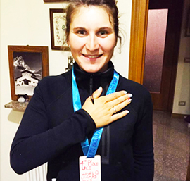 corta elisa longo borghini medaglia legno