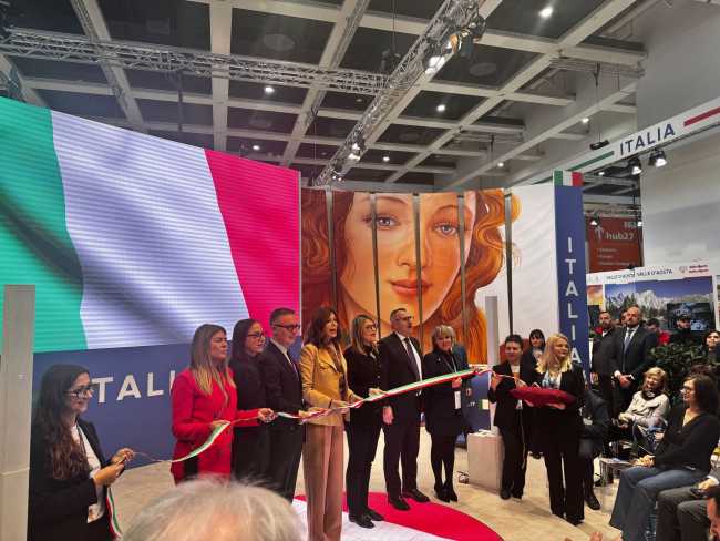 WhatsApp Image 2025 03 04 at 13.21.32 1