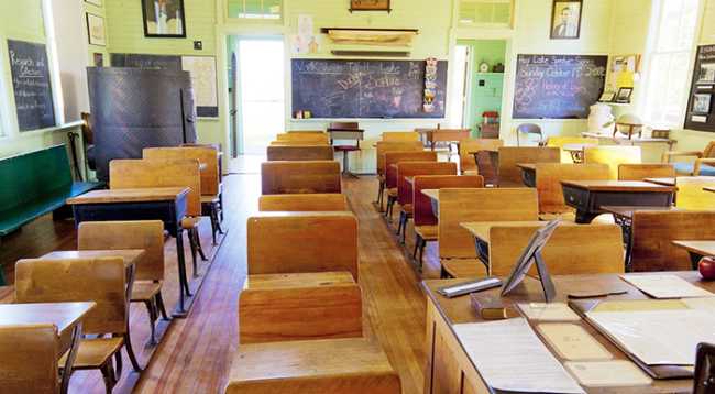 classe scuola vuota