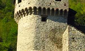 corta castello vogogna torre